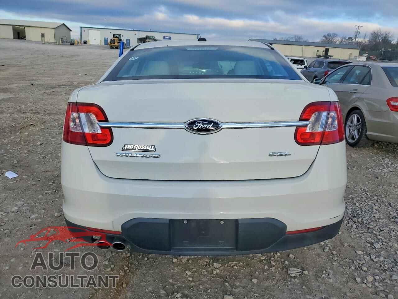 FORD TAURUS 2011 - 1FAHP2EW6BG188420