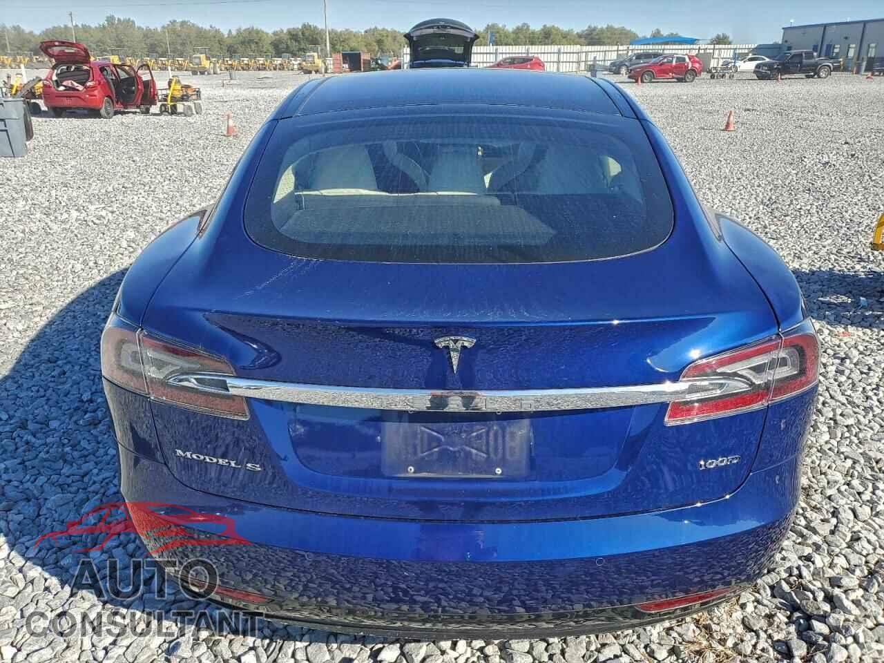 TESLA MODEL S 2018 - 5YJSA1E22JF260280