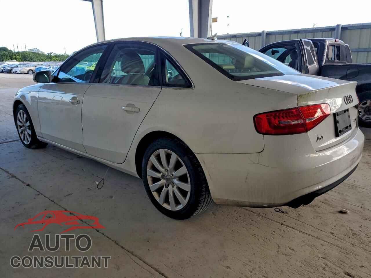 AUDI A4 2013 - WAUAFAFL5DA057737