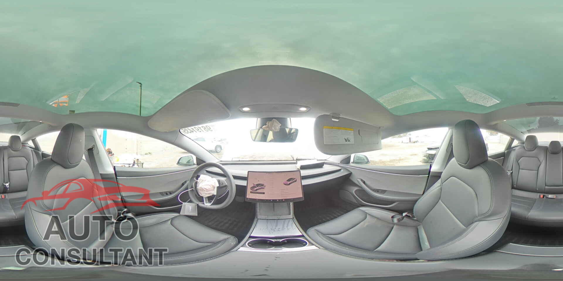 TESLA MODEL 3 2024 - 5YJ3E1EA2RF823677
