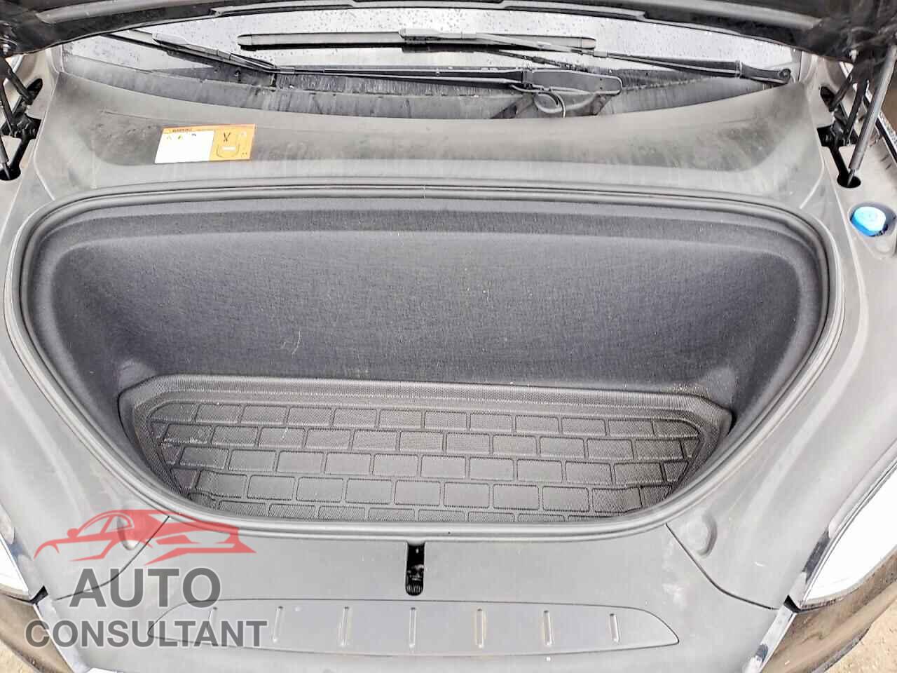 TESLA MODEL X 2017 - 5YJXCBE28HF048046
