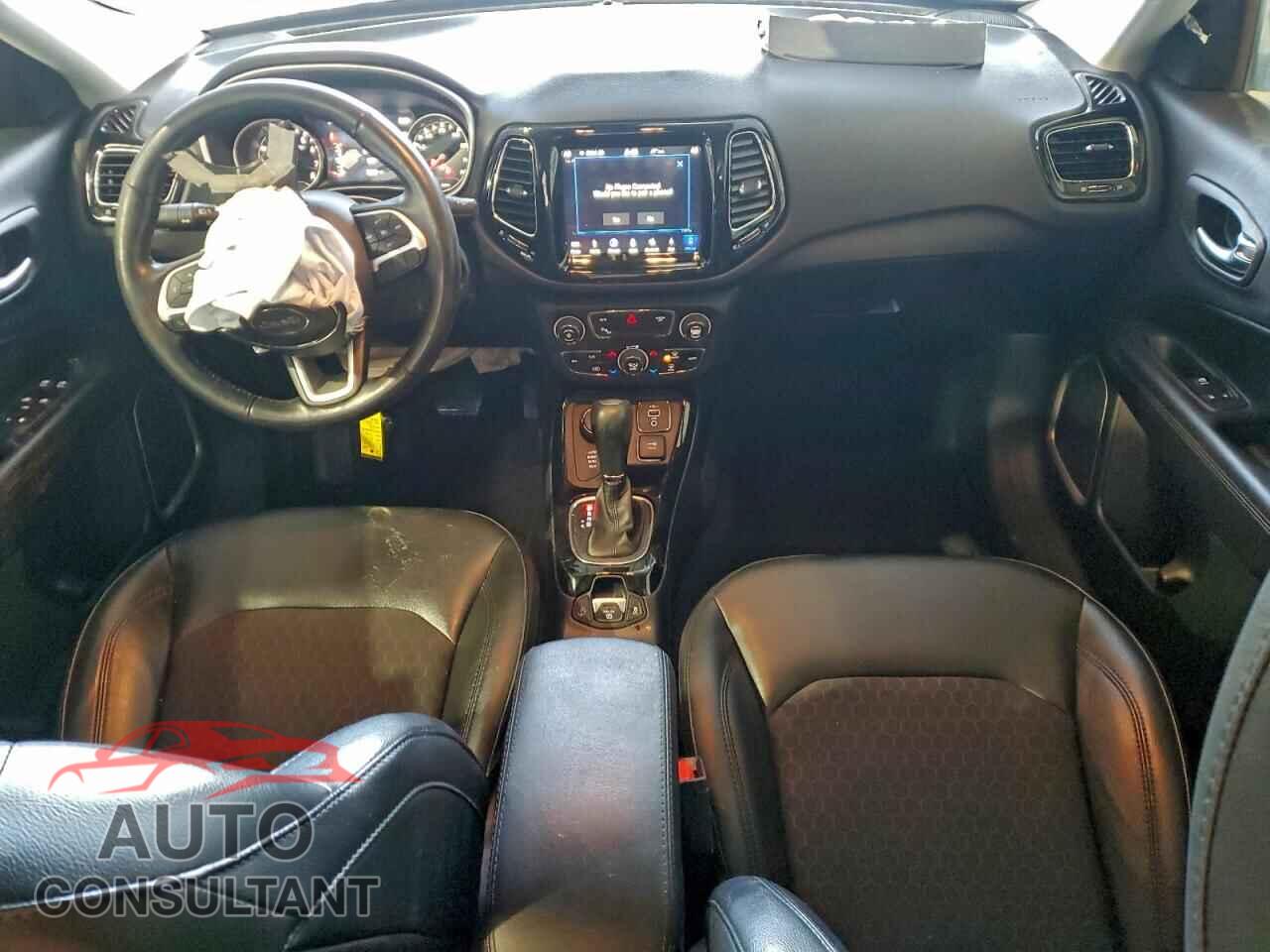 JEEP COMPASS 2019 - 3C4NJDBB1KT826869