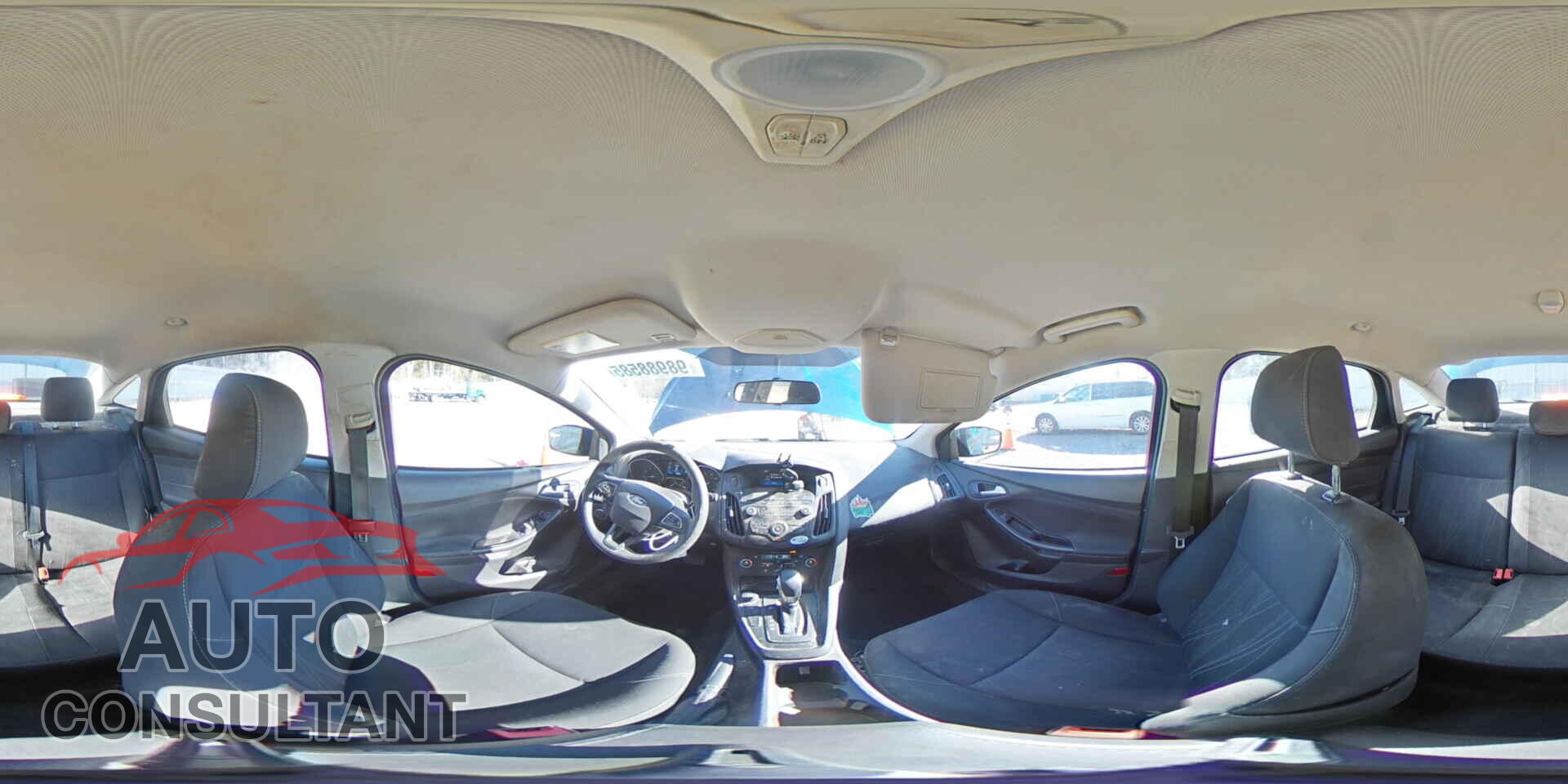 FORD FOCUS 2018 - 1FADP3FE2JL214270