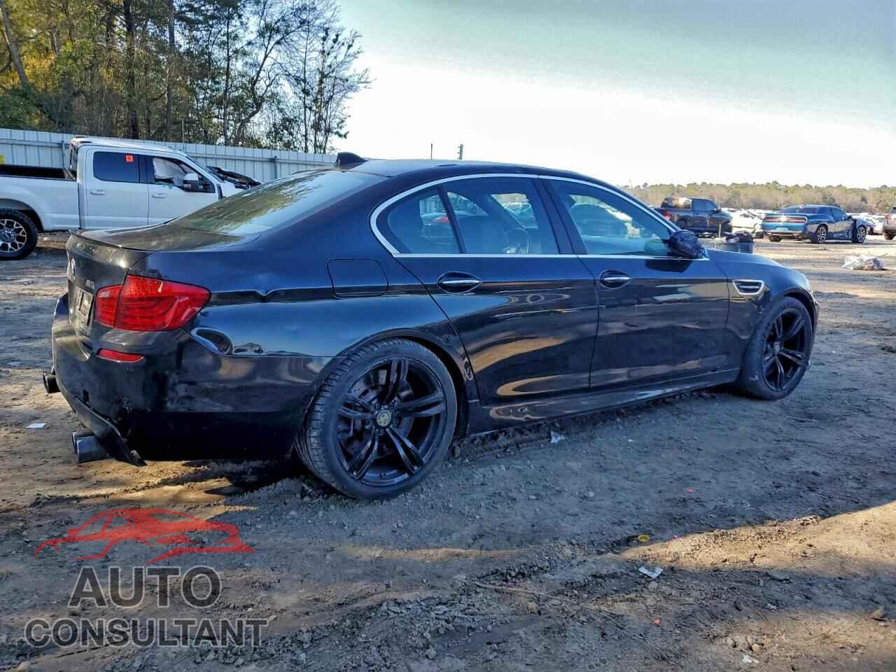 BMW M5 2013 - WBSFV9C53DC773033