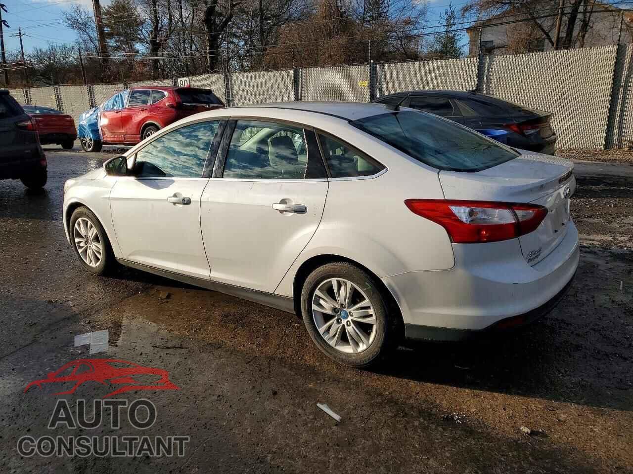FORD FOCUS 2012 - 1FAHP3H27CL178096
