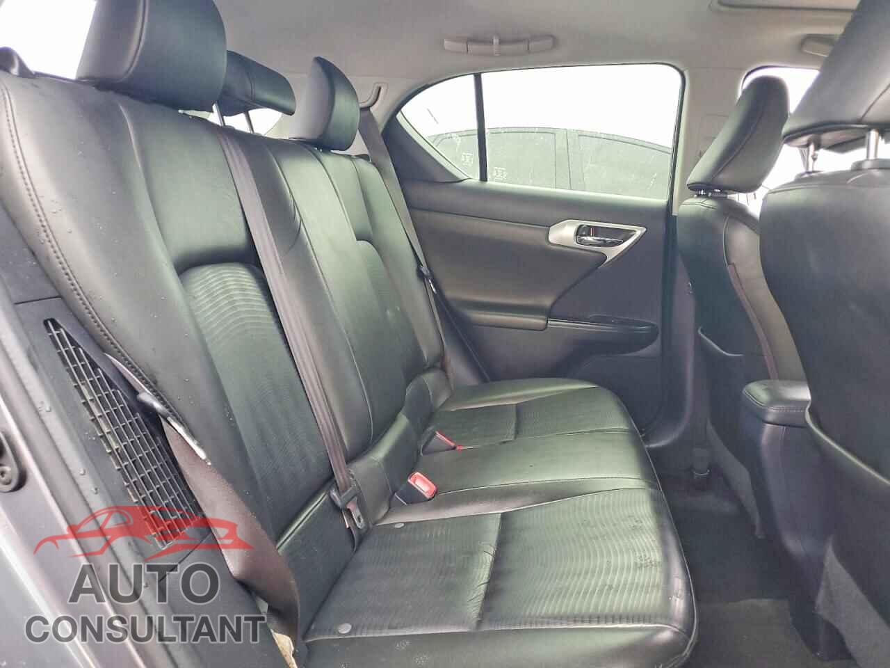 LEXUS CT 200 2013 - JTHKD5BH8D2166157