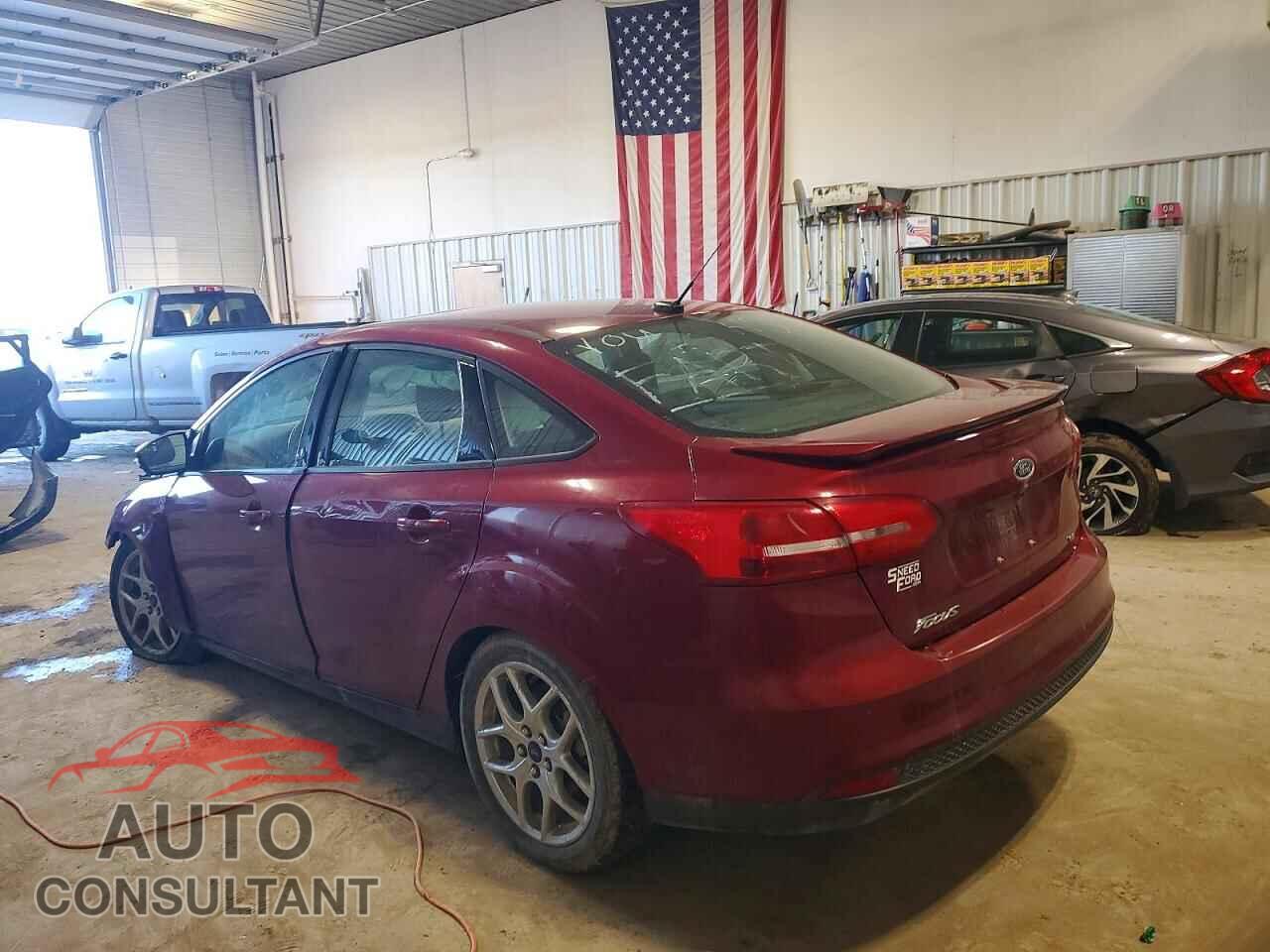 FORD FOCUS 2015 - 1FADP3F25FL326879