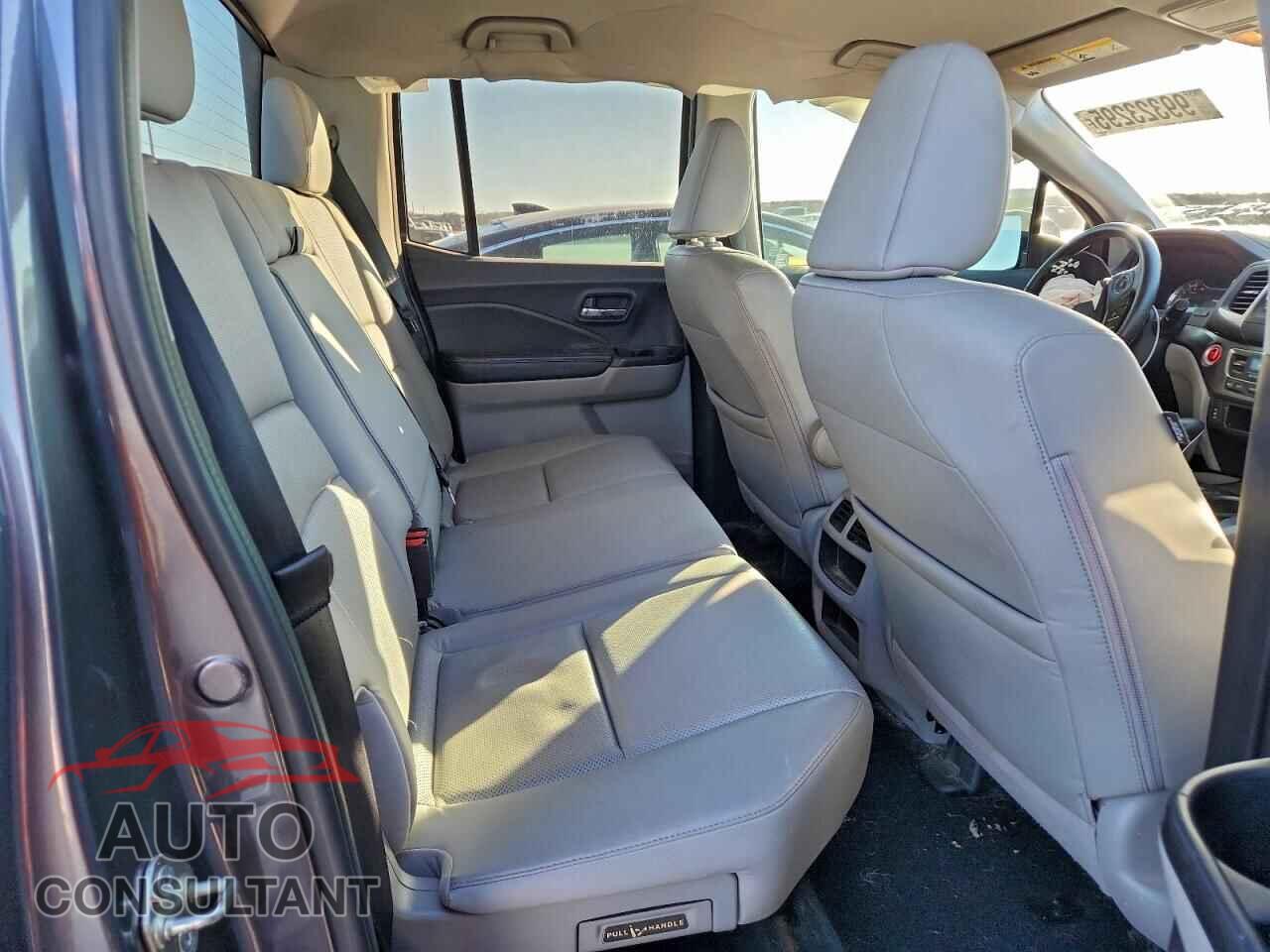 HONDA RIDGELINE 2017 - 5FPYK3F59HB013609