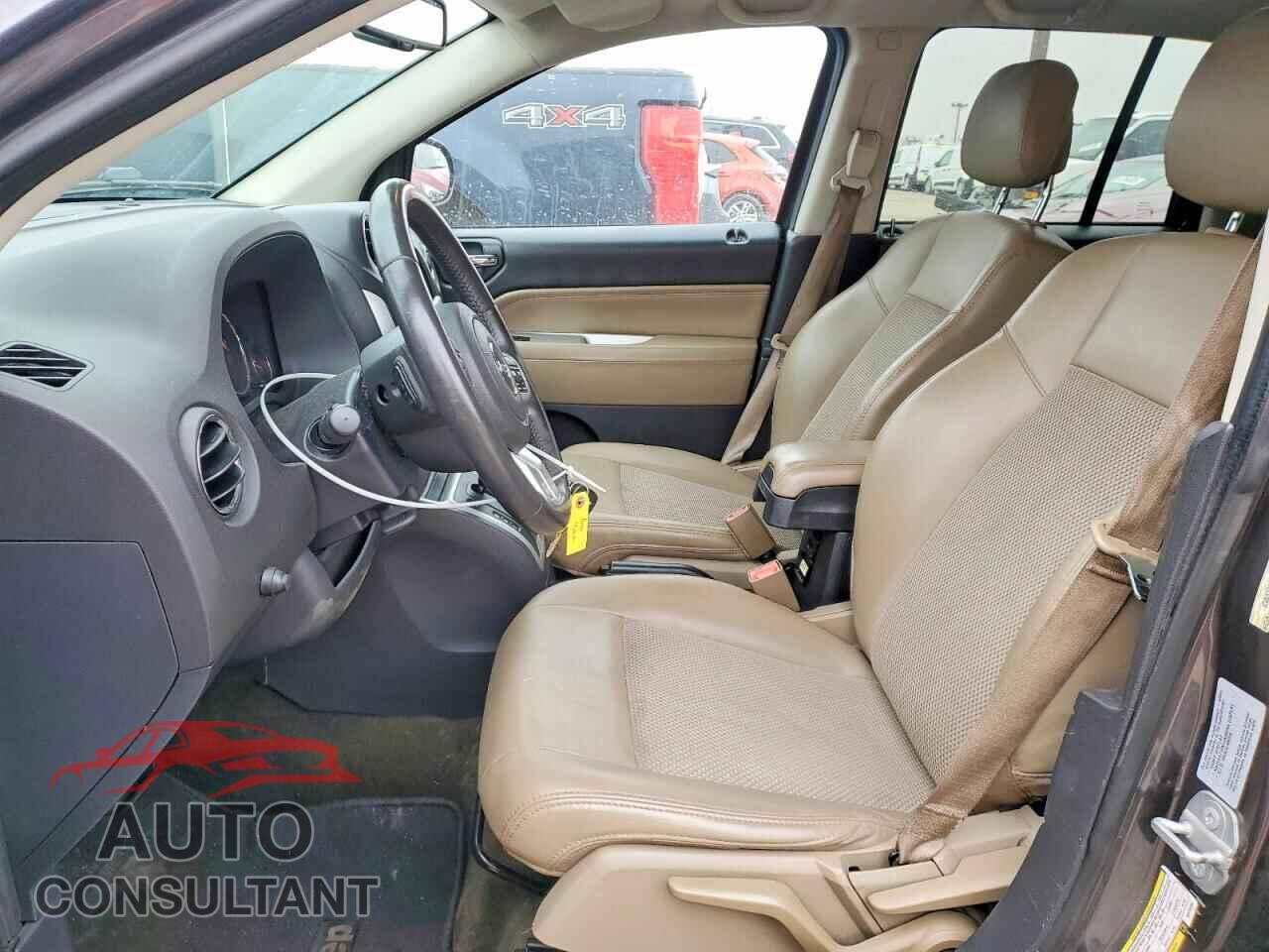 JEEP COMPASS 2016 - 1C4NJCEB3GD749165