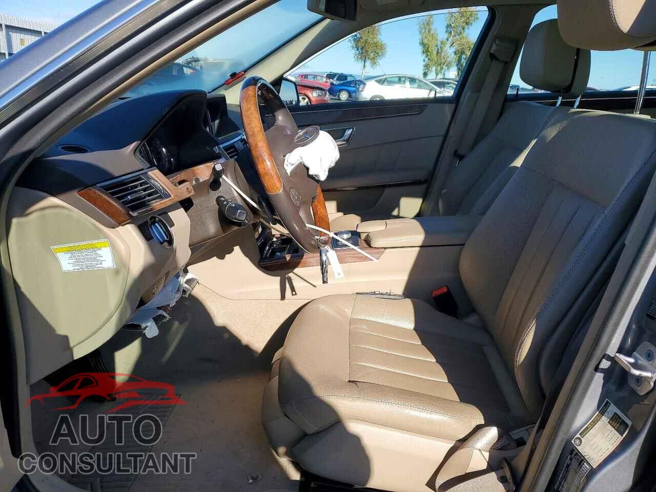 MERCEDES-BENZ E-CLASS 2012 - WDDHF5KB9CA555191