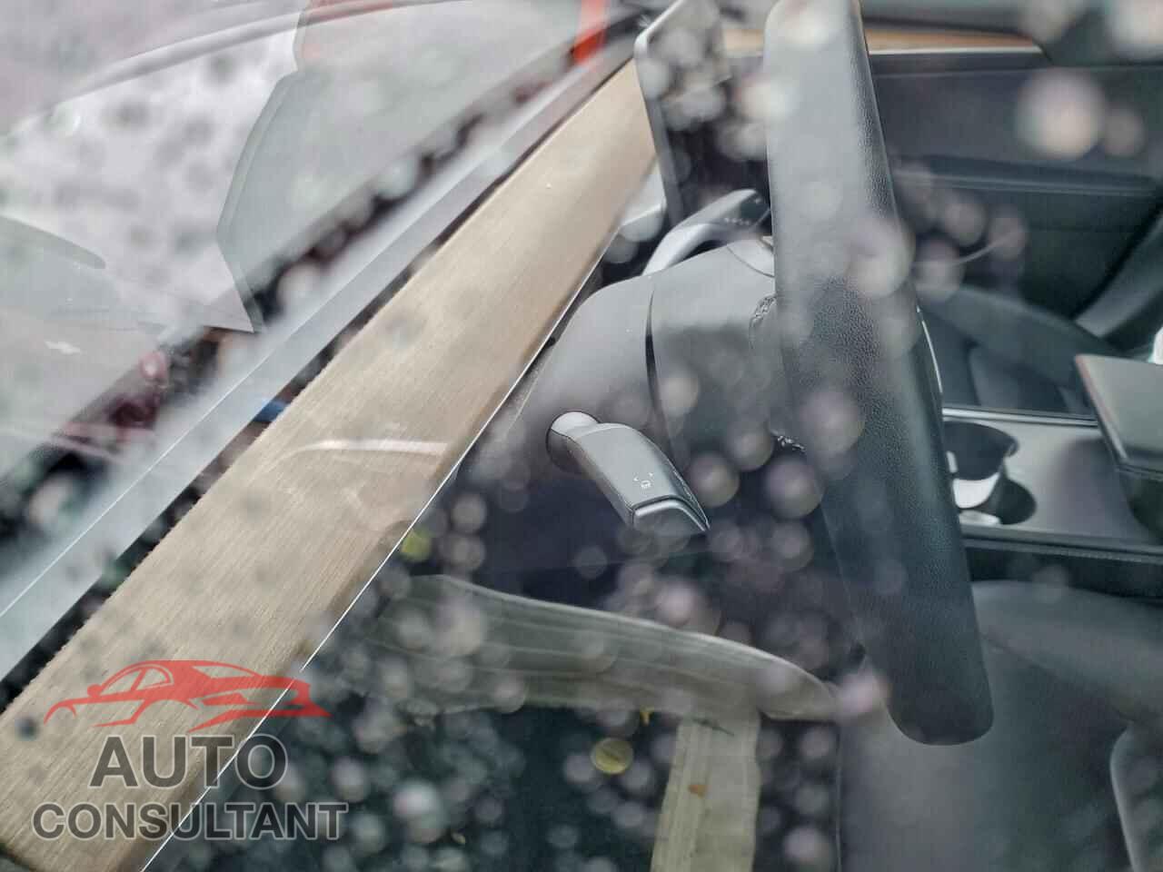 TESLA MODEL 3 2023 - 5YJ3E1EA4PF456276