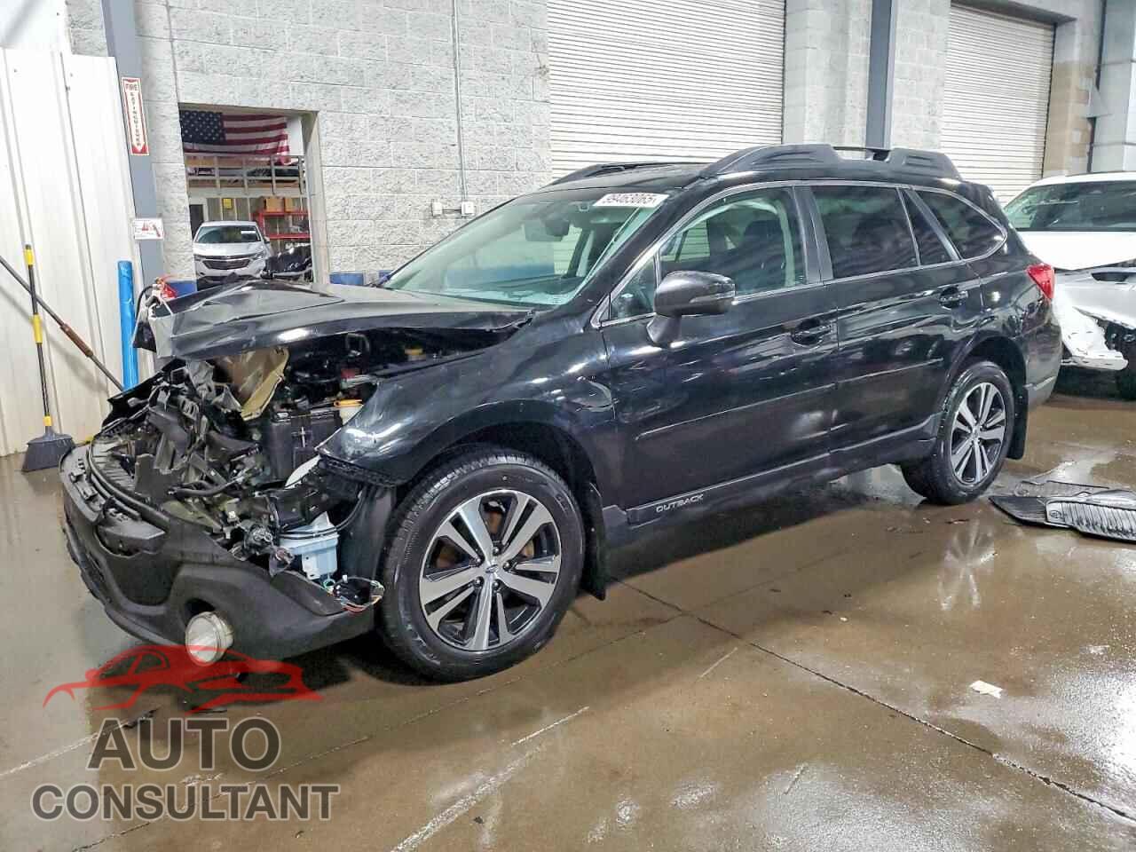 SUBARU OUTBACK 2018 - 4S4BSANC2J3218481