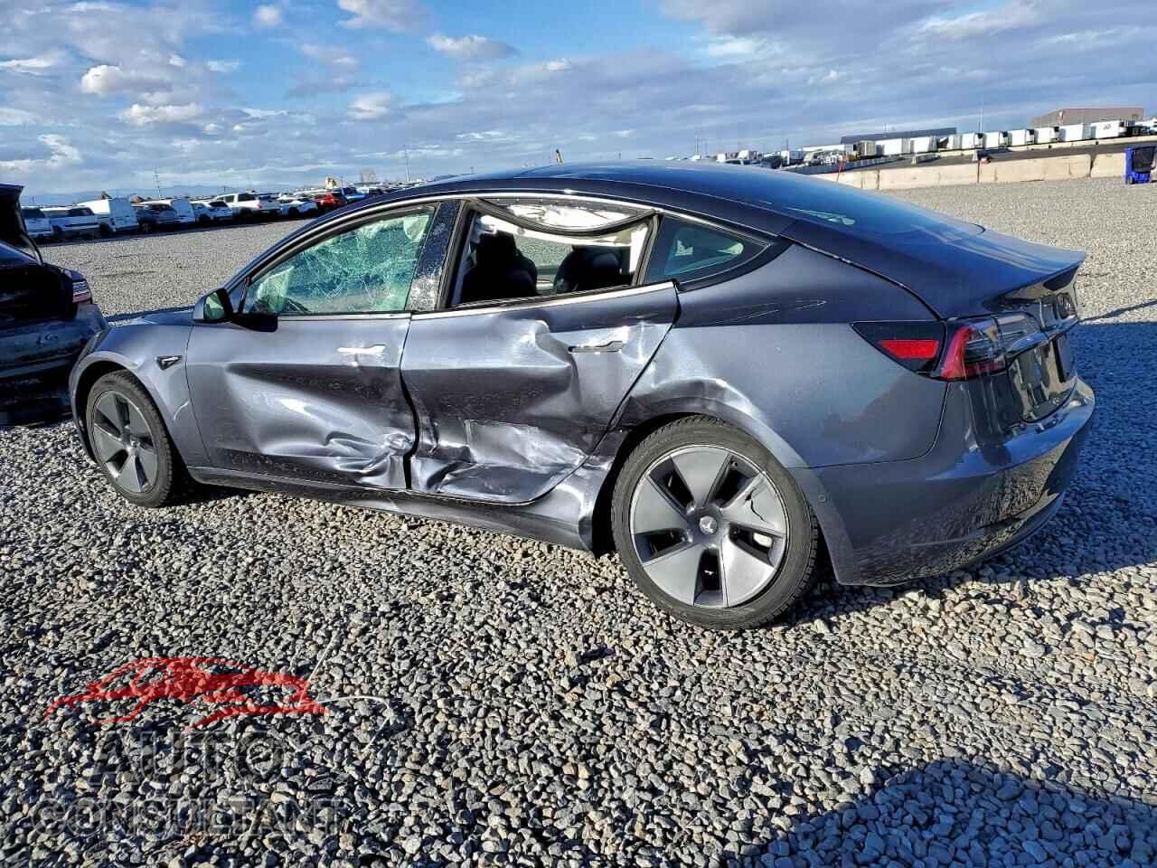 TESLA MODEL 3 2022 - 5YJ3E1EB2NF195557
