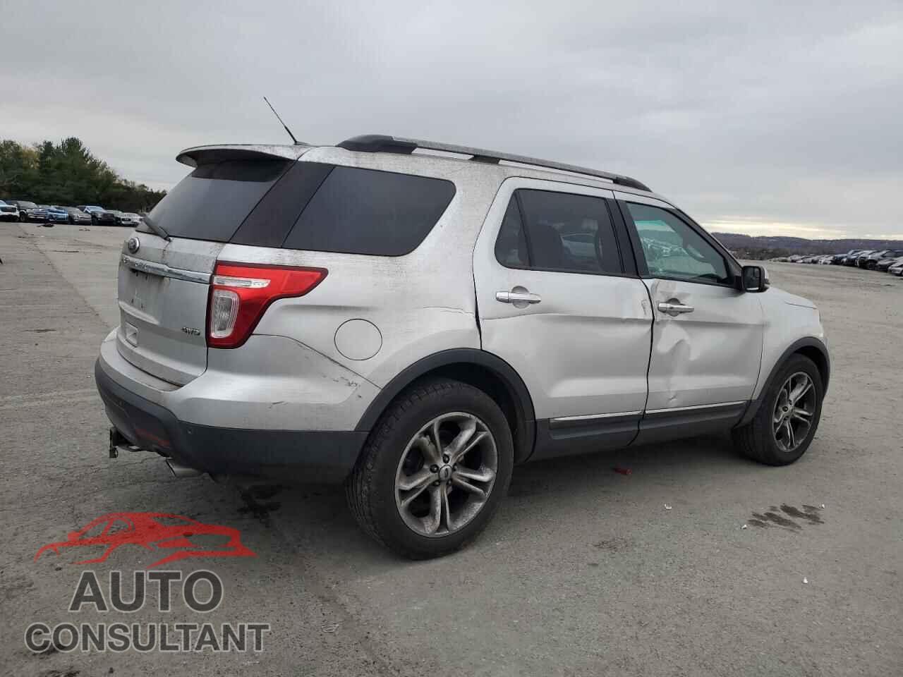 FORD EXPLORER 2011 - 1FMHK8F84BGA61687