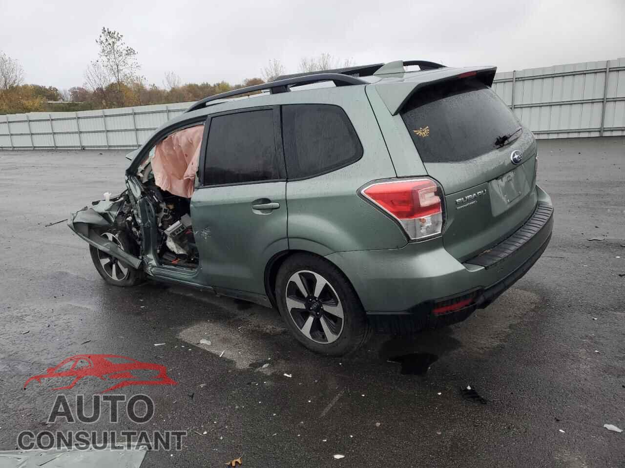 SUBARU FORESTER 2017 - JF2SJAEC0HH477153