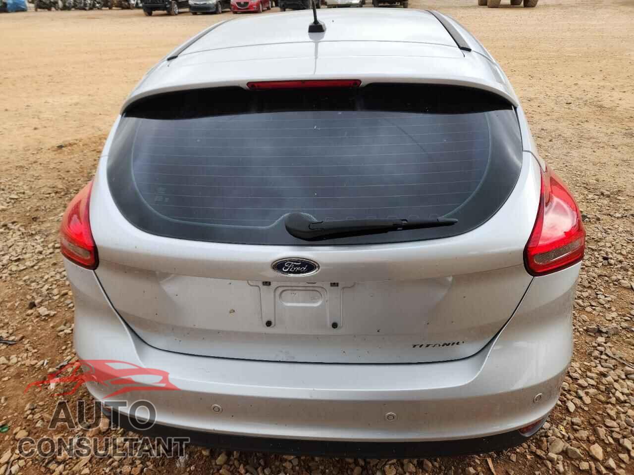 FORD FOCUS 2016 - 1FADP3N25GL302875