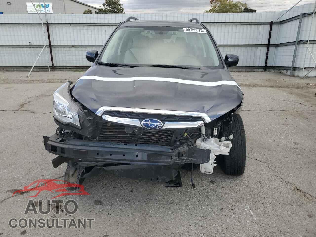 SUBARU FORESTER 2017 - JF2SJAGC1HH812322