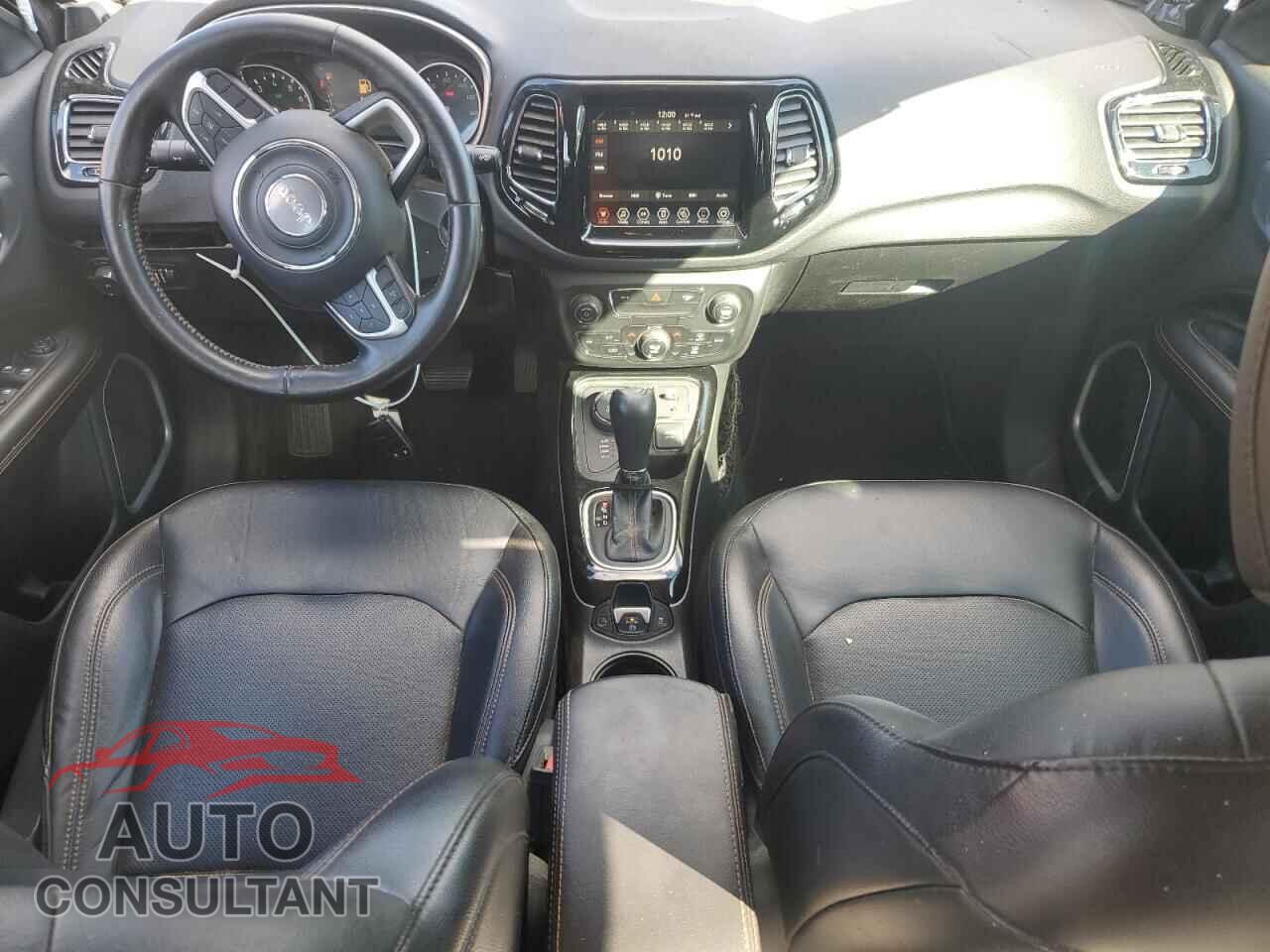 JEEP COMPASS 2020 - 3C4NJDCB8LT223076