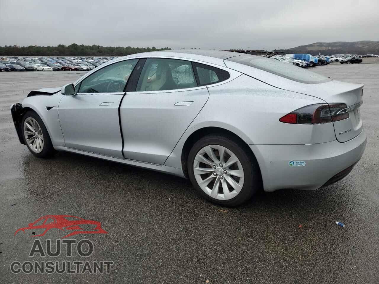 TESLA MODEL S 2018 - 5YJSA1E28JF265631