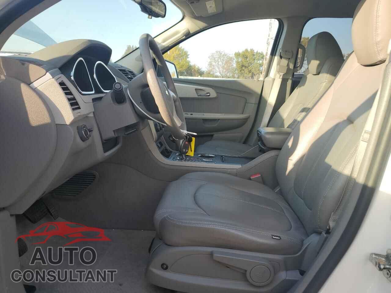 CHEVROLET TRAVERSE 2012 - 1GNKREED2CJ310244