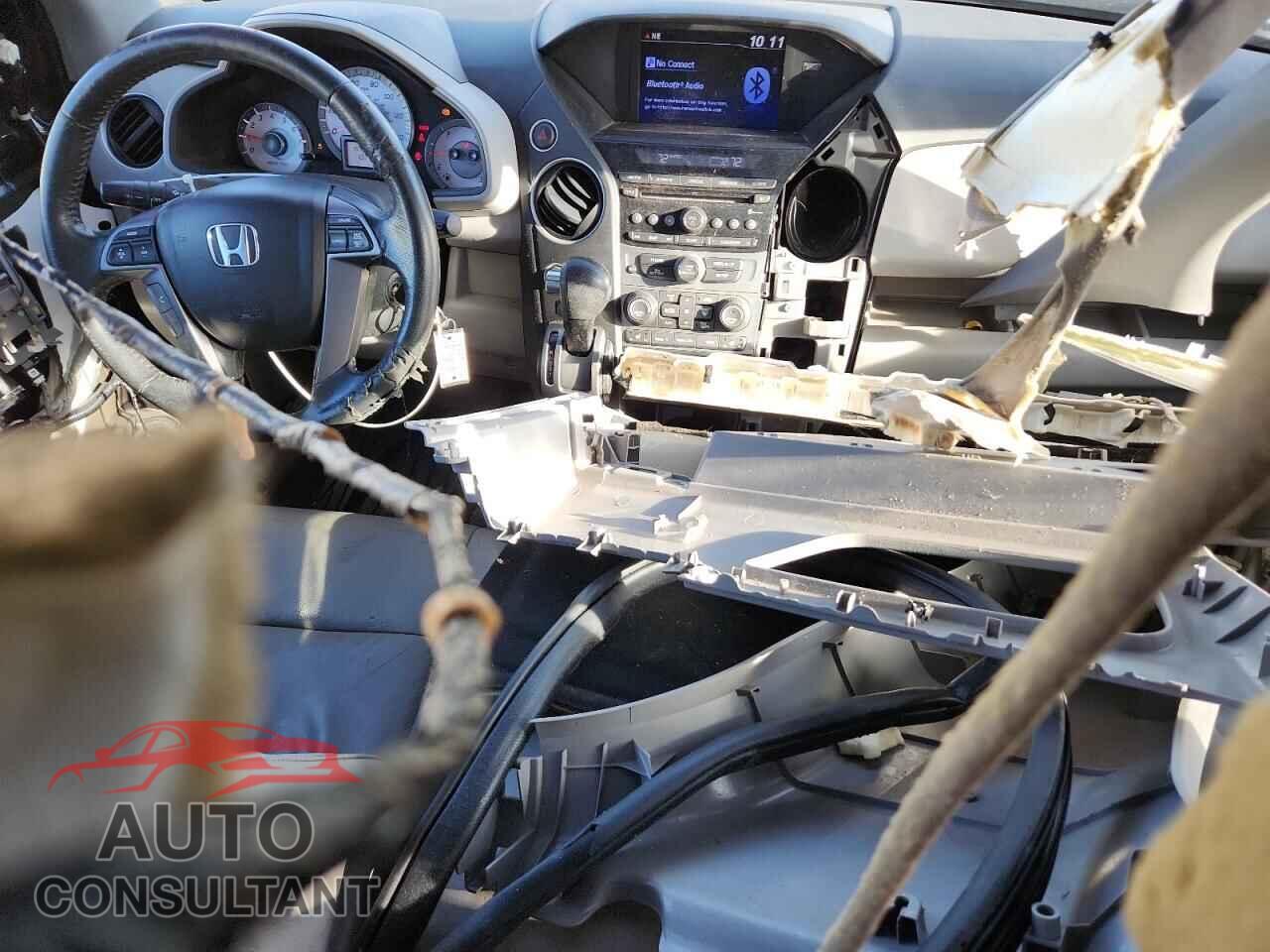 HONDA PILOT 2013 - 5FNYF4H50DB048792