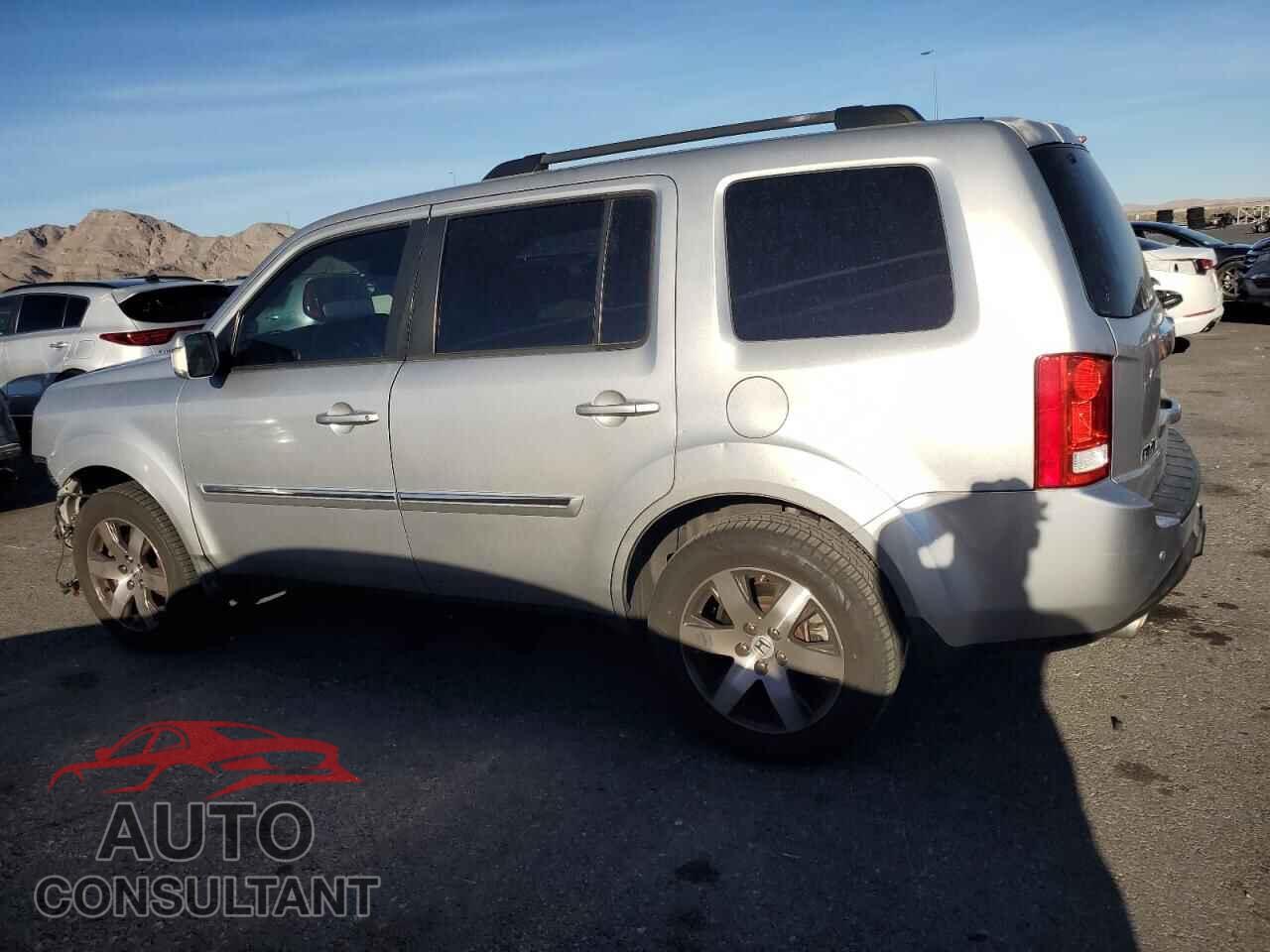 HONDA PILOT 2012 - 5FNYF3H90CB011088