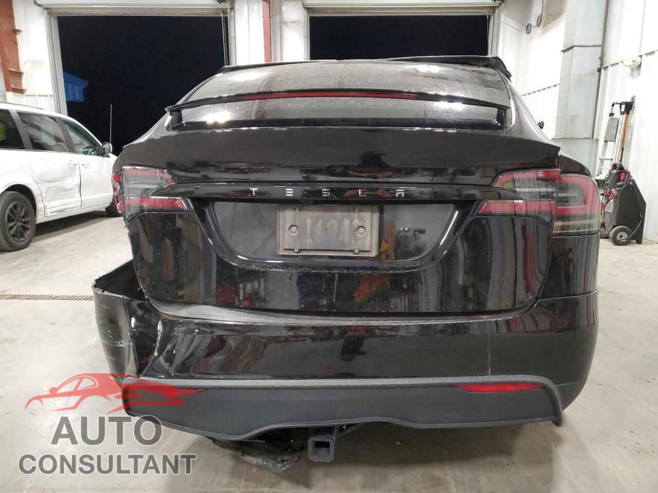 TESLA MODEL X 2024 - 7SAXCAE50RF435019
