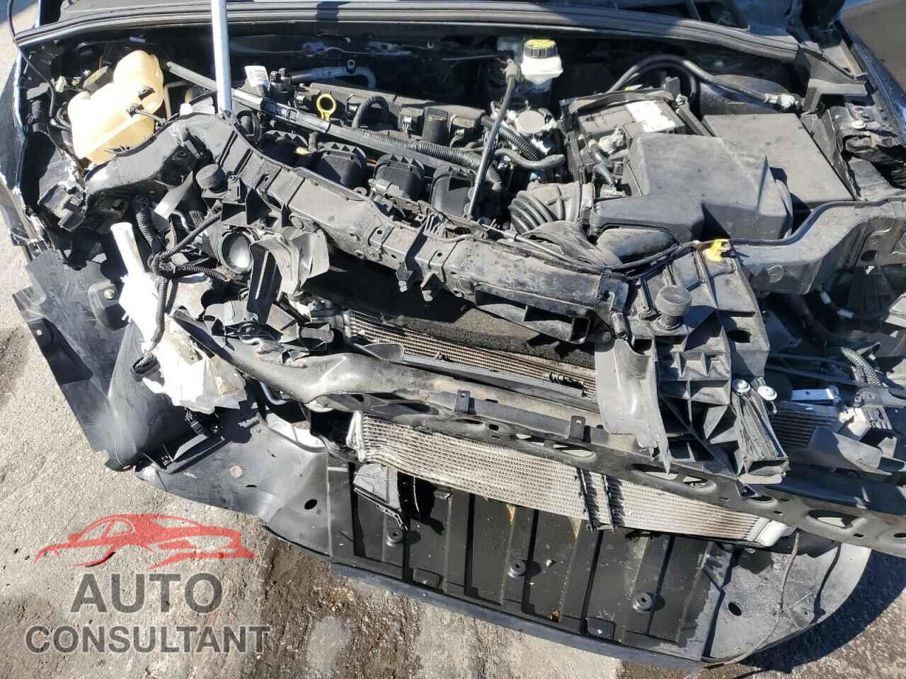 FORD FOCUS 2018 - 1FADP3M22JL227223