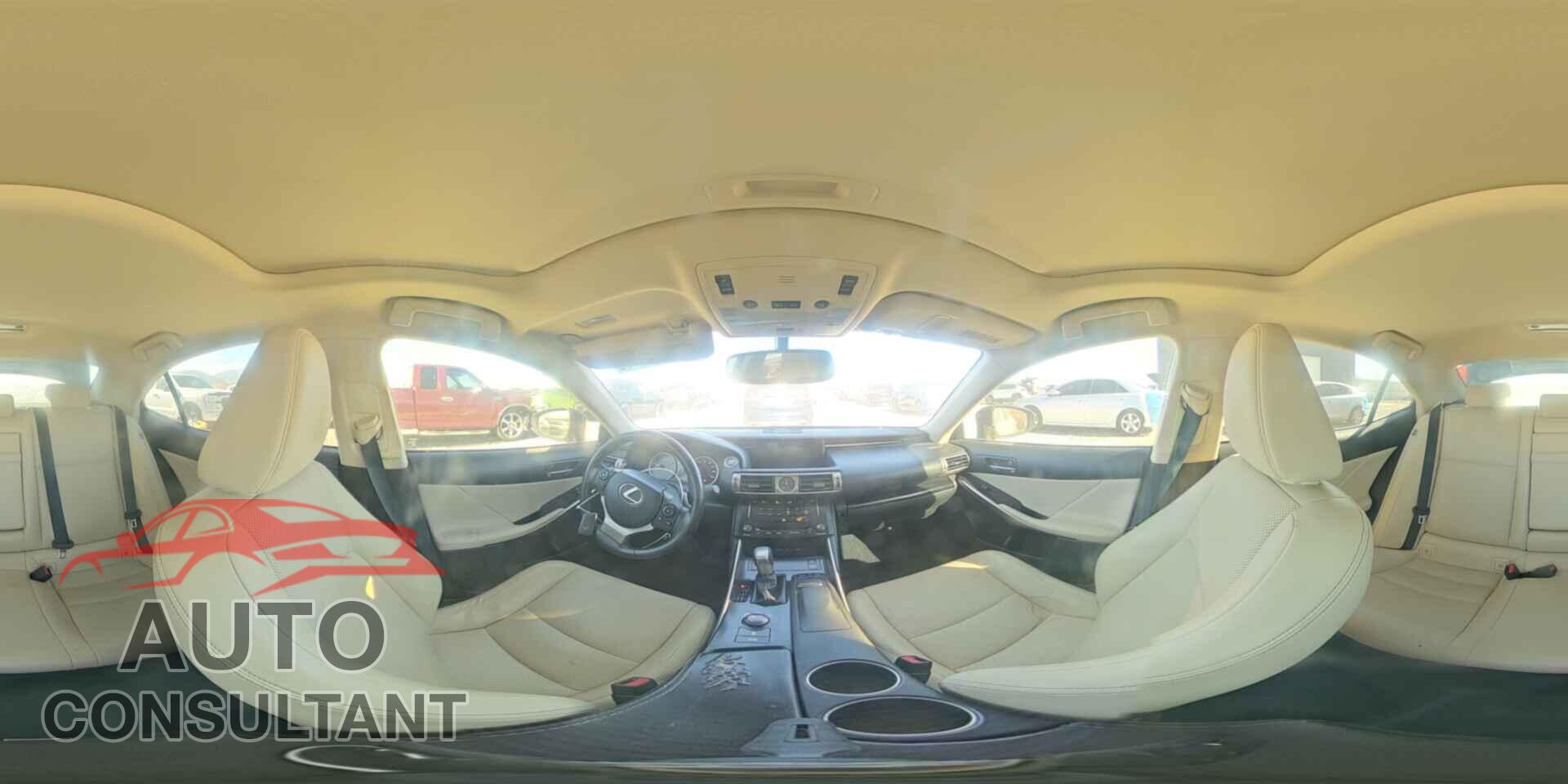 LEXUS IS 2014 - JTHCE1D23E5000521