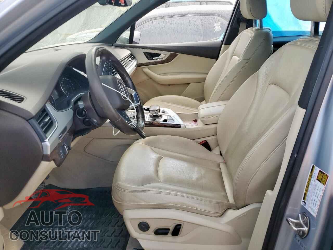 AUDI Q7 2018 - WA1AHAF70JD013536