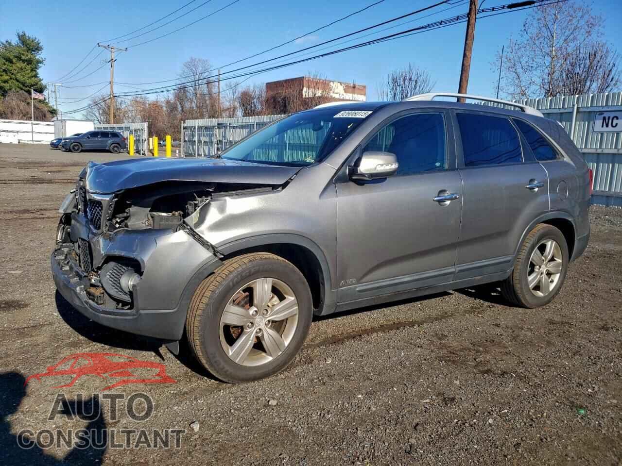 KIA SORENTO 2013 - 5XYKUDA25DG396074