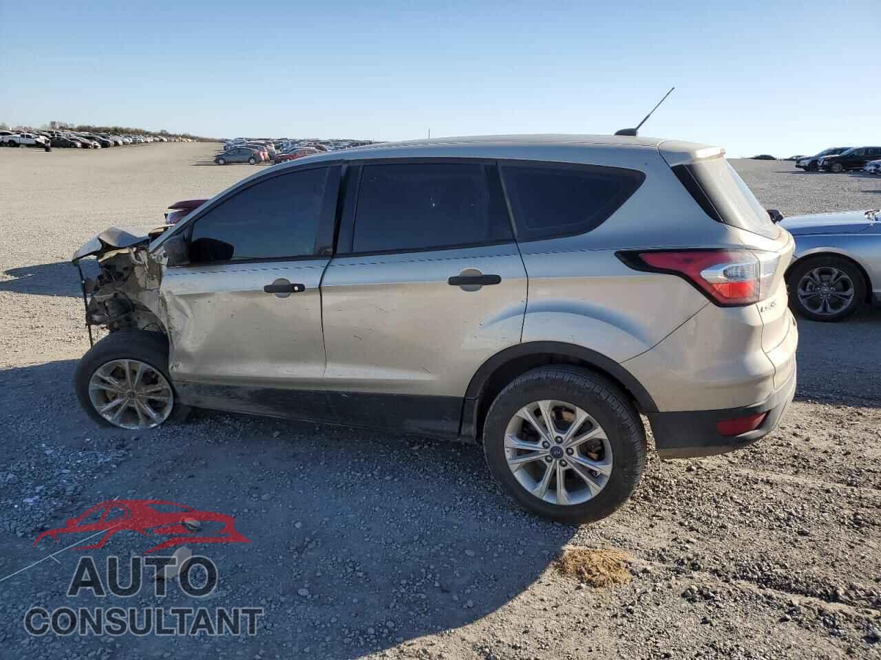 FORD ESCAPE 2017 - 1FMCU0F70HUE66422