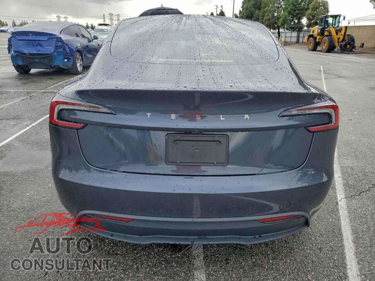 TESLA MODEL 3 2024 - 5YJ3E1EA4RF744995