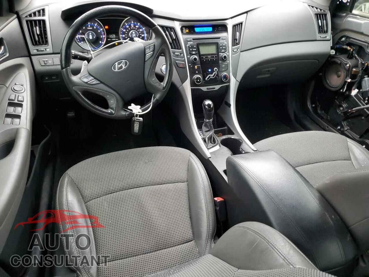 HYUNDAI SONATA 2011 - 5NPEC4AC2BH076533