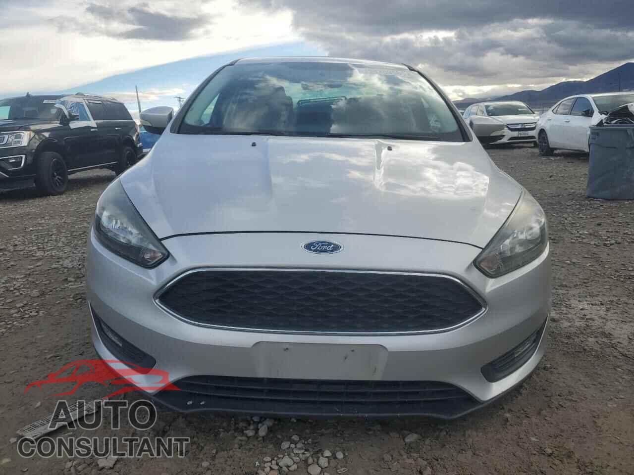 FORD FOCUS 2017 - 1FADP3H2XHL230424