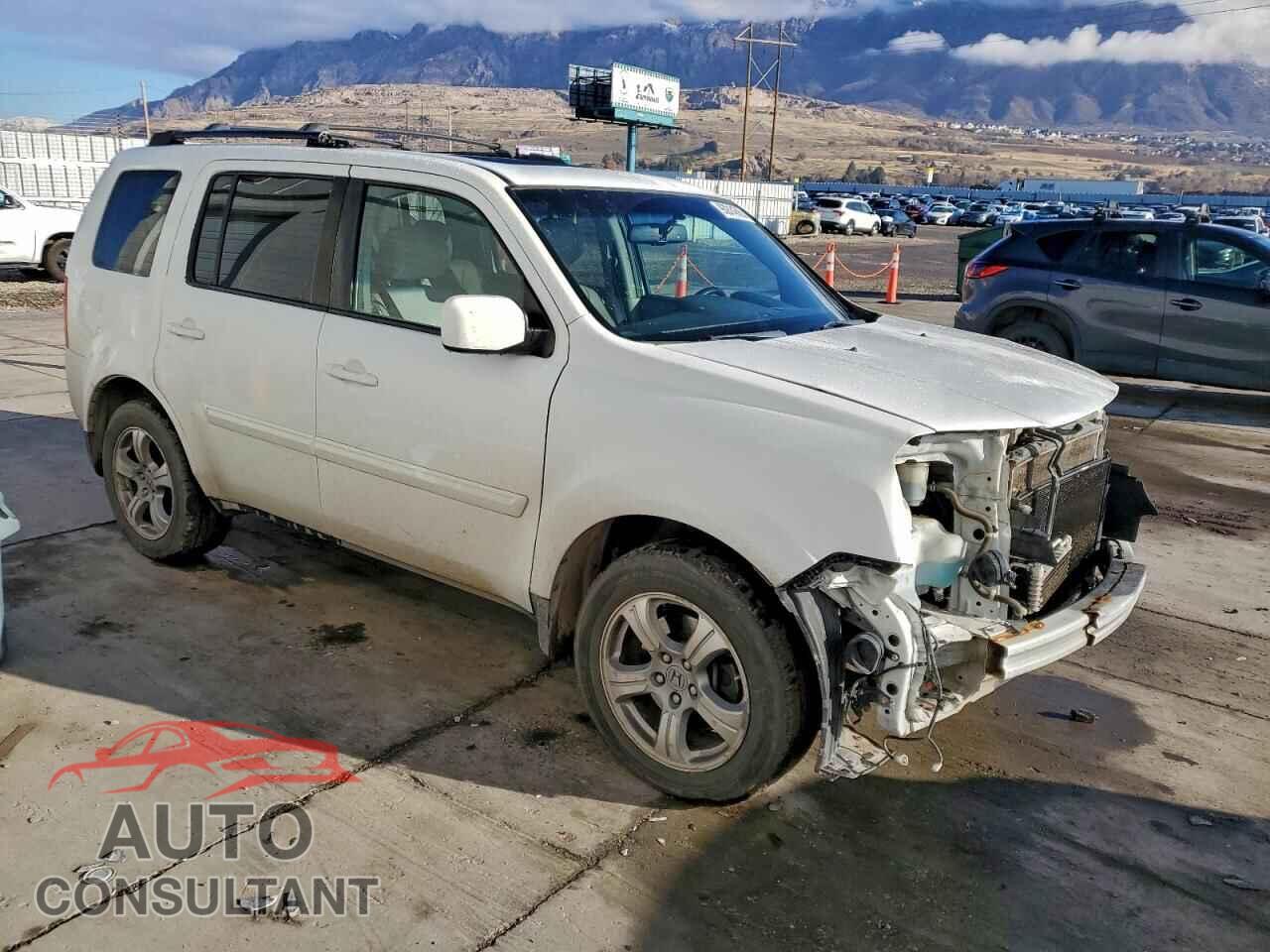 HONDA PILOT 2015 - 5FNYF4H59FB035364