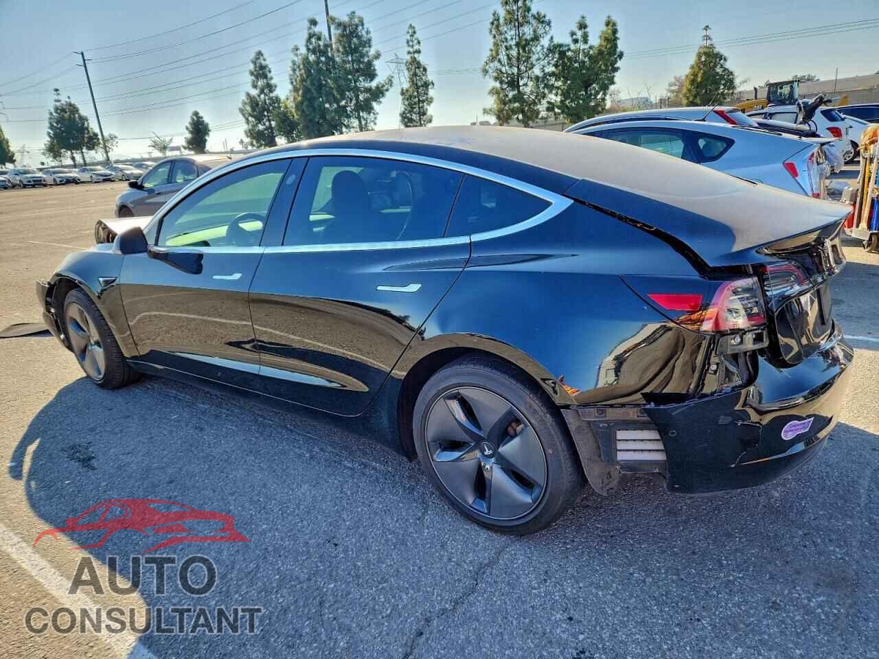 TESLA MODEL 3 2018 - 5YJ3E1EA1JF172997