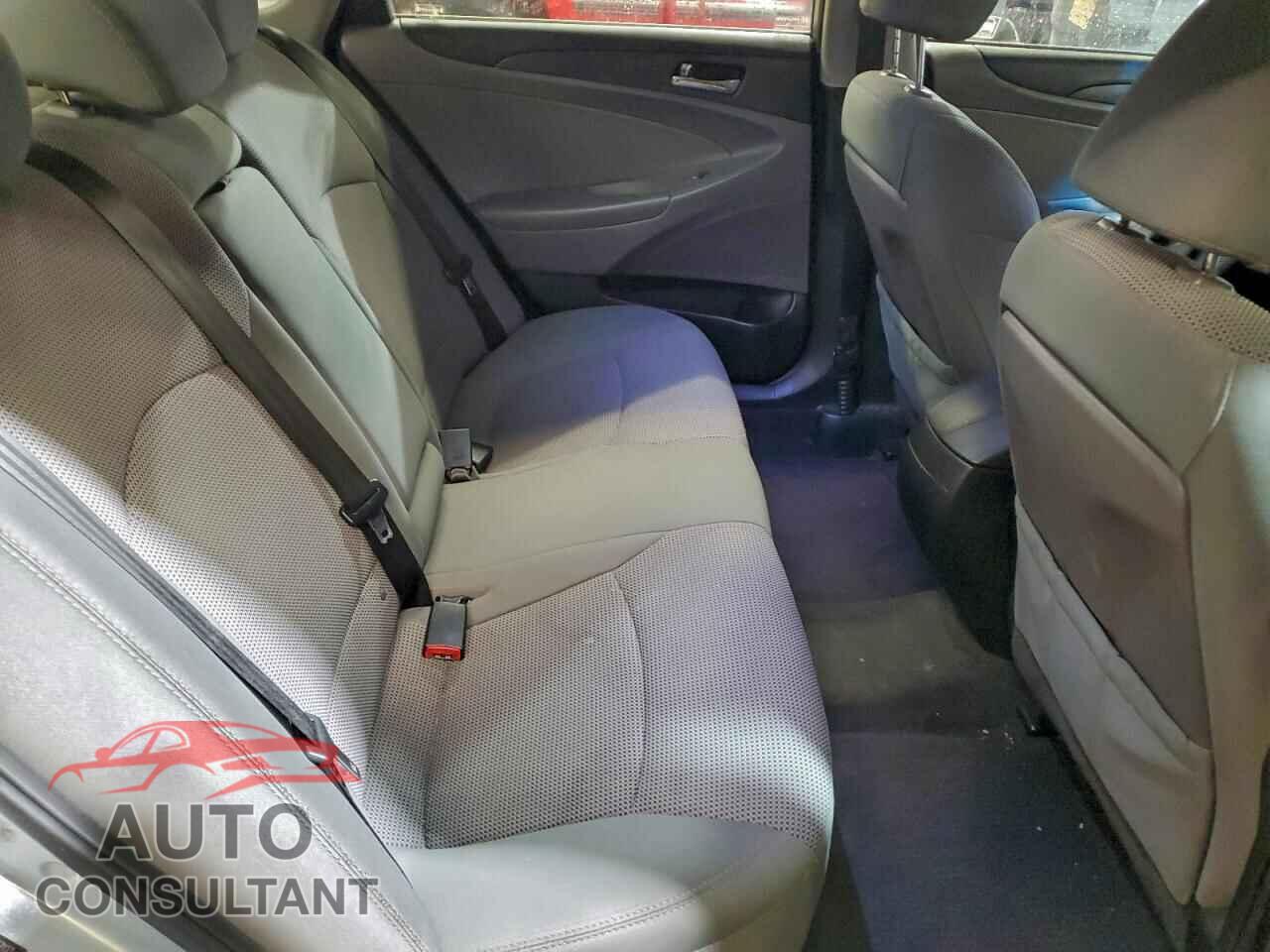 HYUNDAI SONATA 2014 - 5NPEB4AC3EH867127