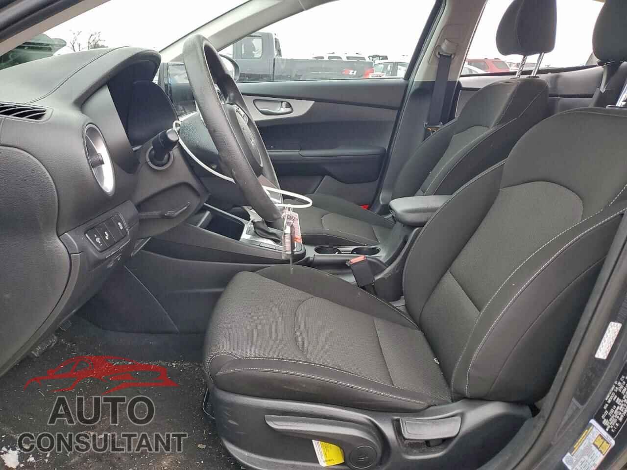 KIA FORTE 2023 - 3KPF24AD4PE673789