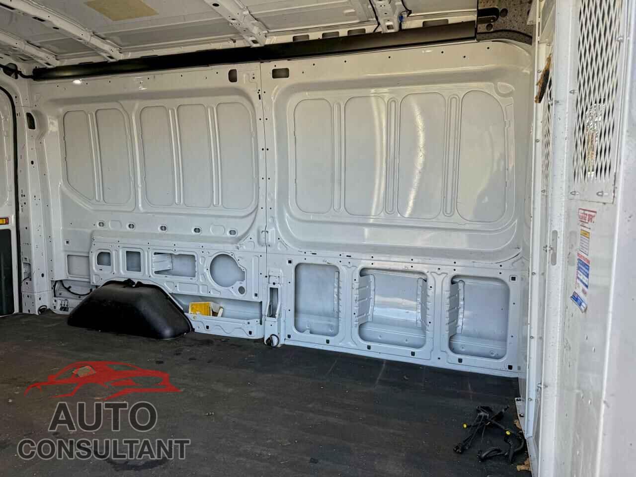 FORD TRANSIT 2020 - 1FTBW9CG6LKA25790