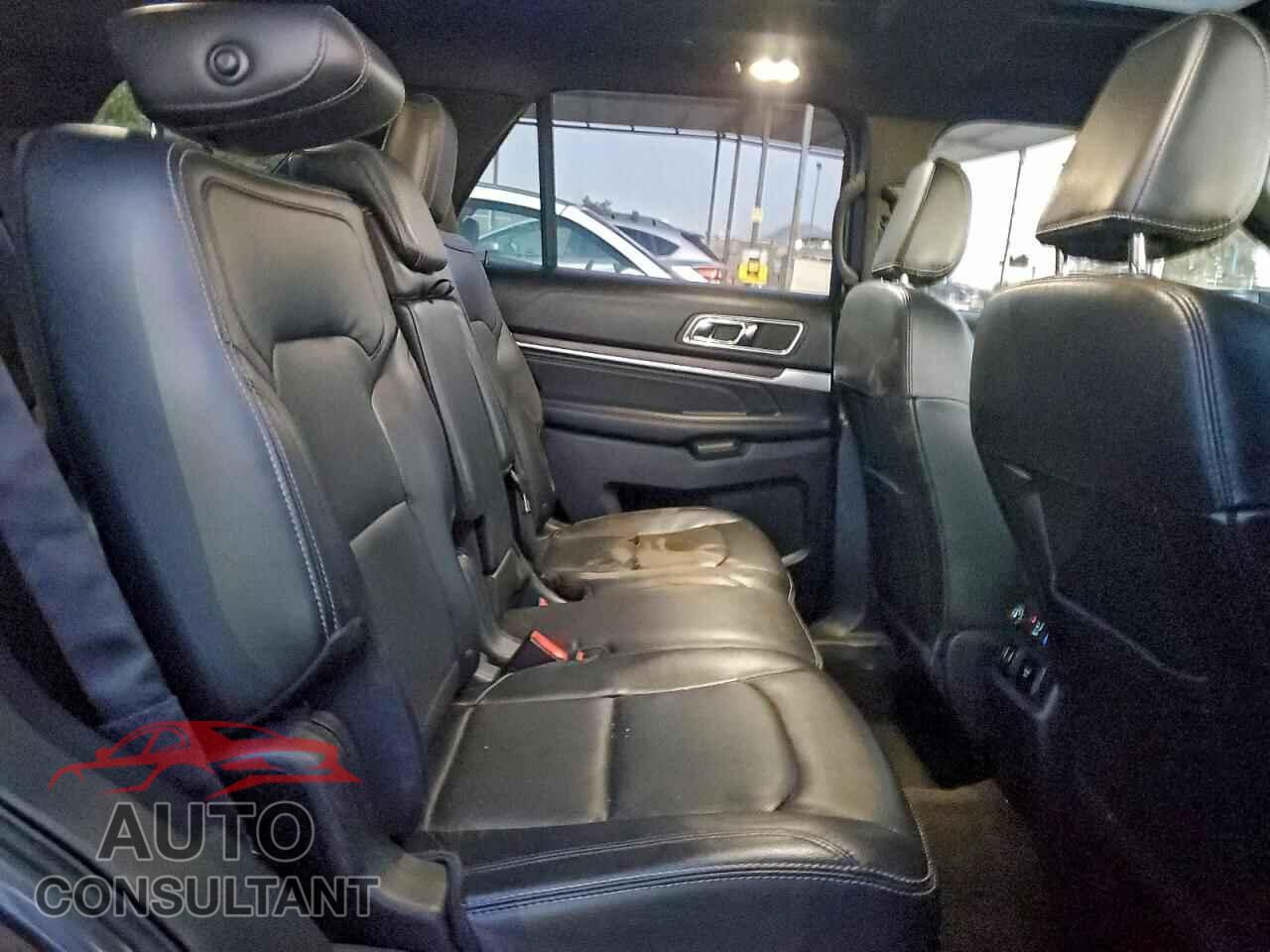 FORD EXPLORER 2018 - 1FM5K7F83JGB44068