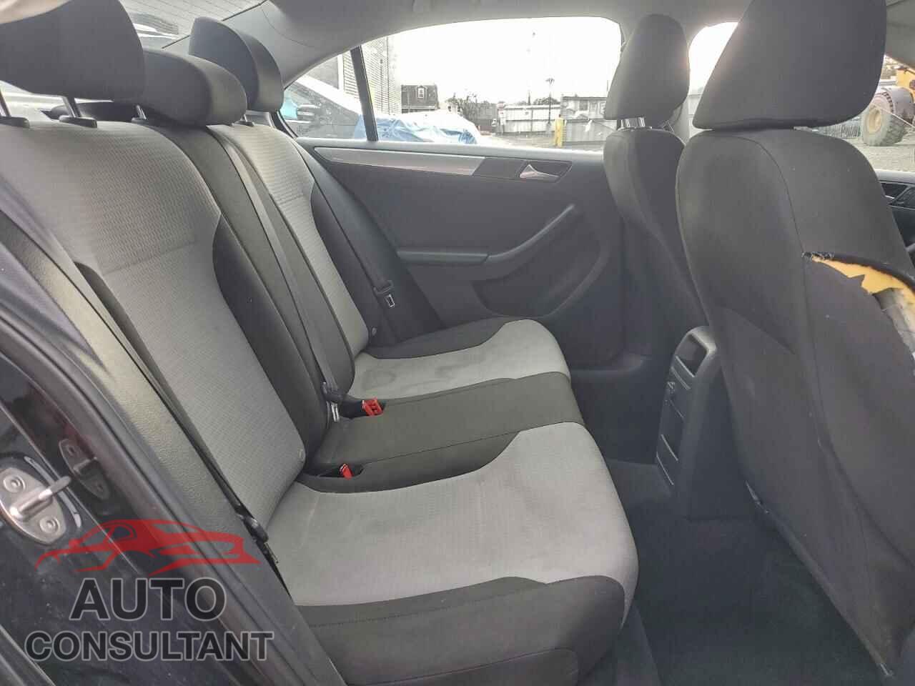 VOLKSWAGEN JETTA 2017 - 3VW2B7AJ4HM237860