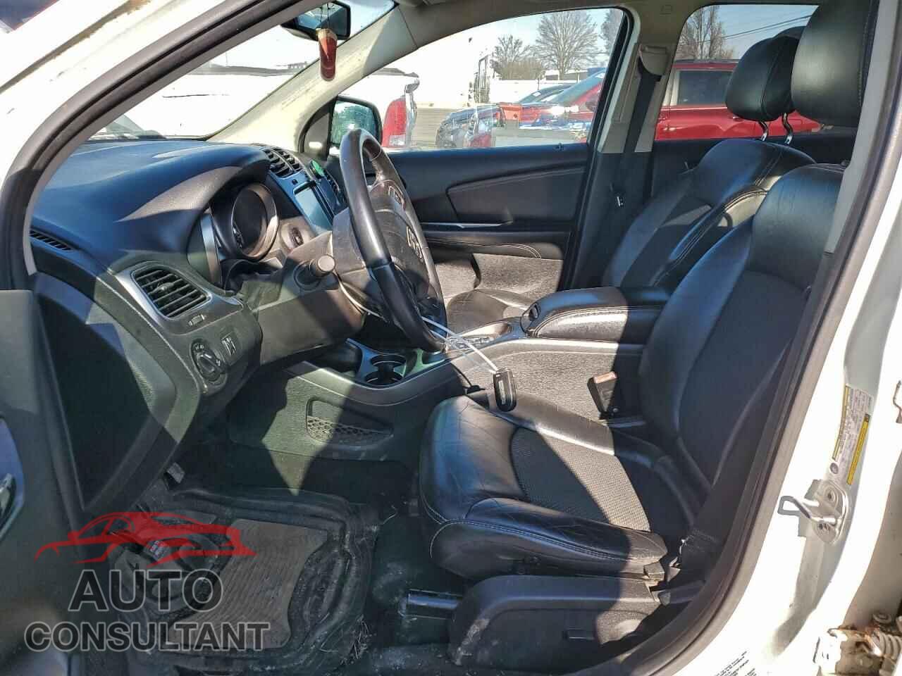 DODGE JOURNEY 2014 - 3C4PDCGB3ET261502