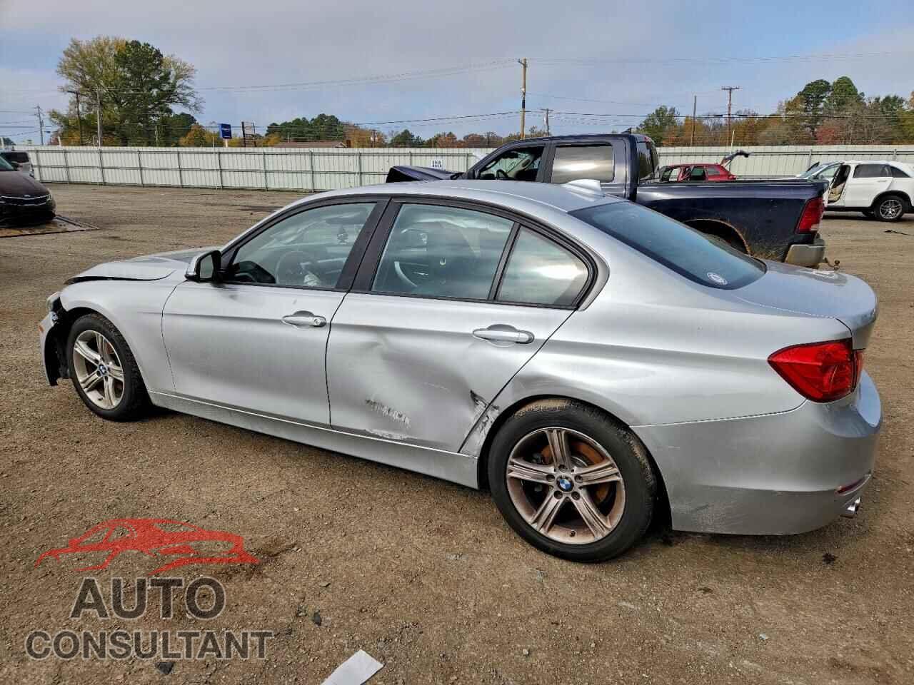 BMW 3 SERIES 2013 - WBA3A5C55DF359701