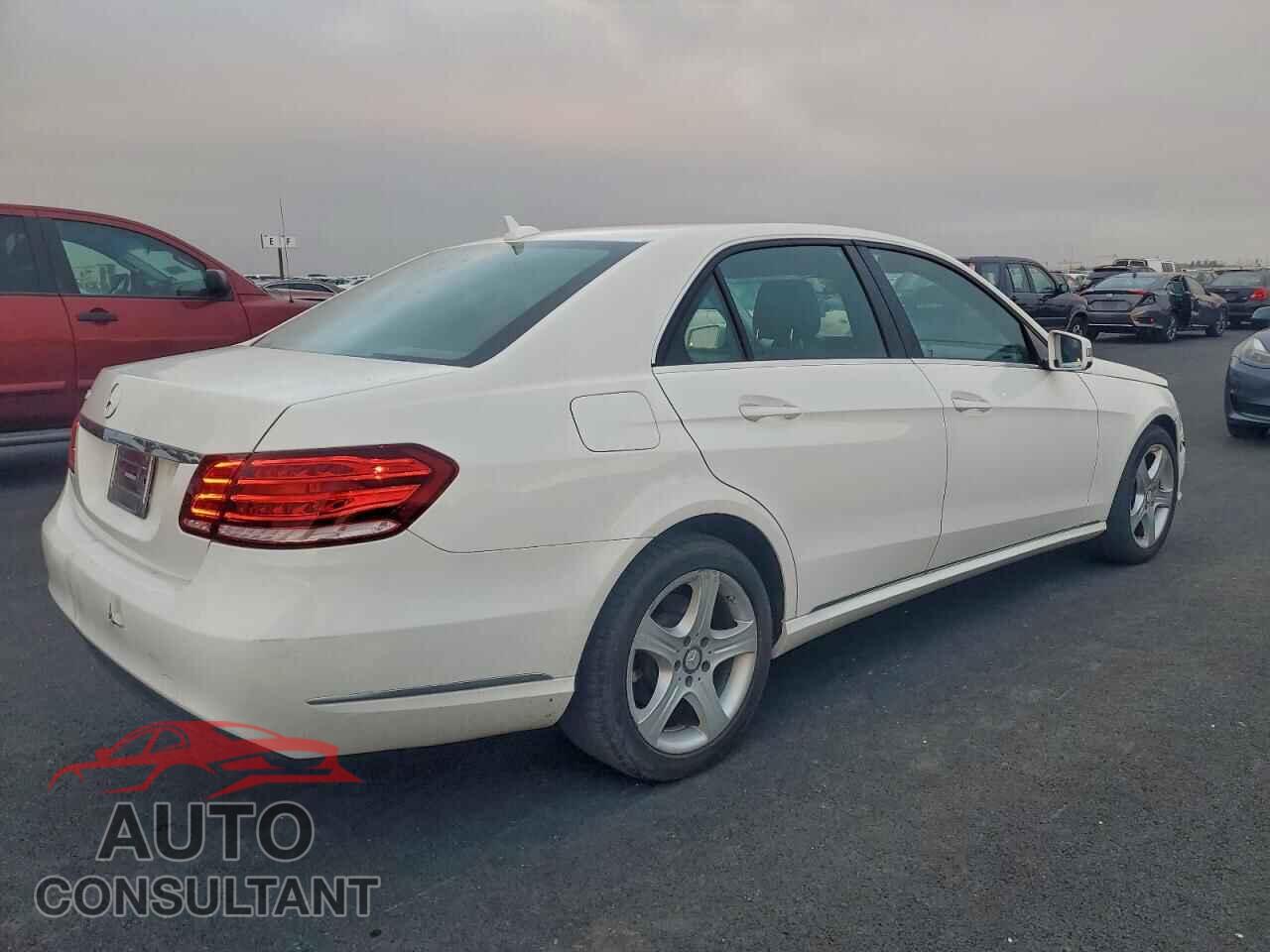 MERCEDES-BENZ E-CLASS 2014 - WDDHF5KB3EA876694