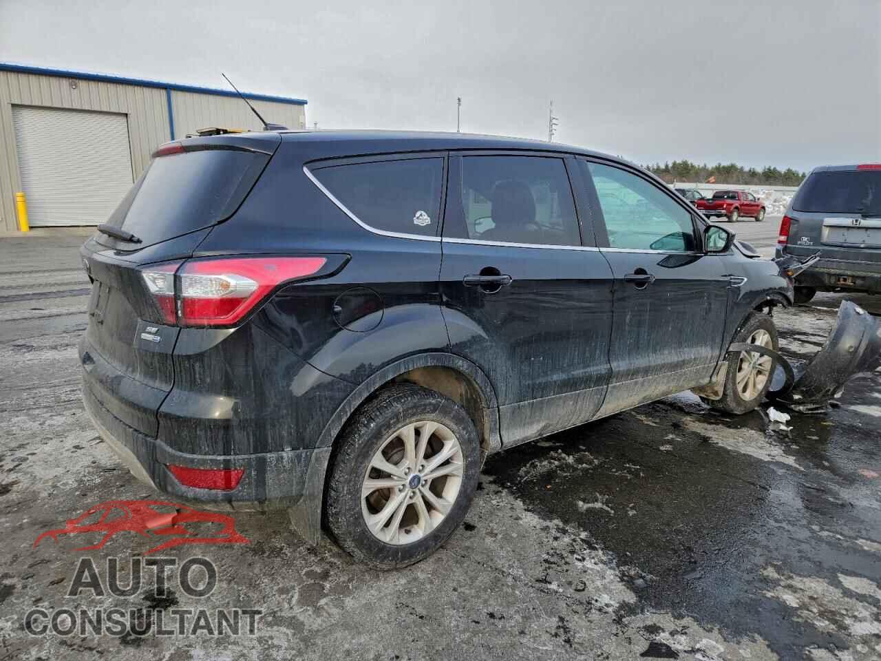 FORD ESCAPE 2017 - 1FMCU9GD1HUD98785