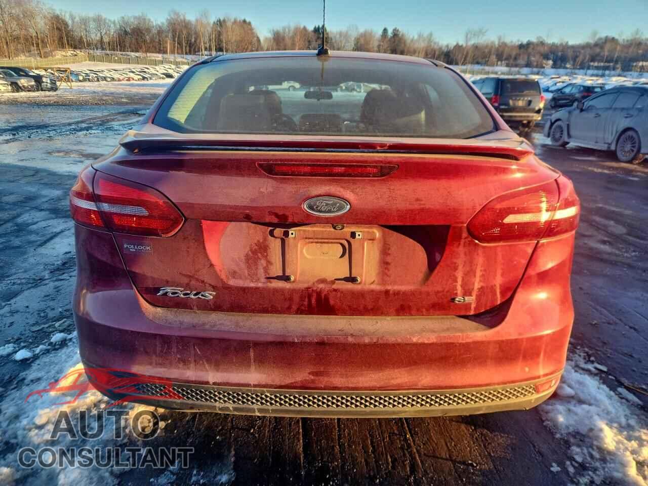 FORD FOCUS 2015 - 1FADP3F23FL207969