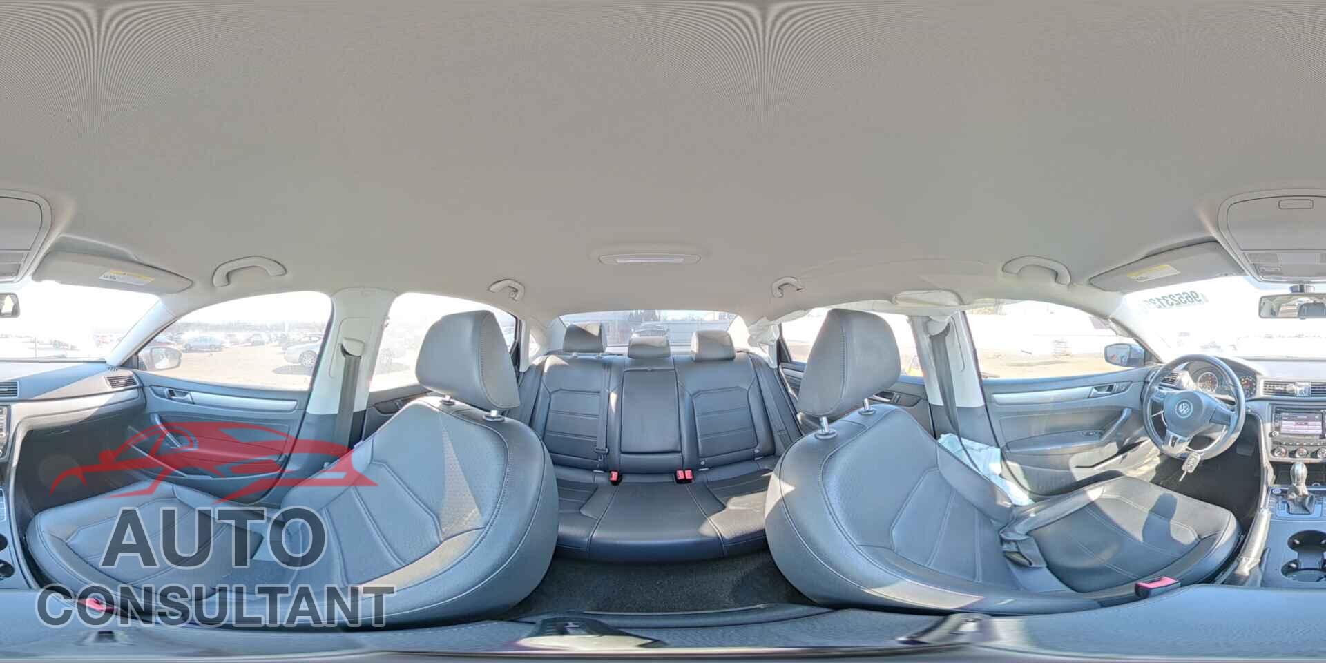 VOLKSWAGEN PASSAT 2015 - 1VWAT7A32FC114504