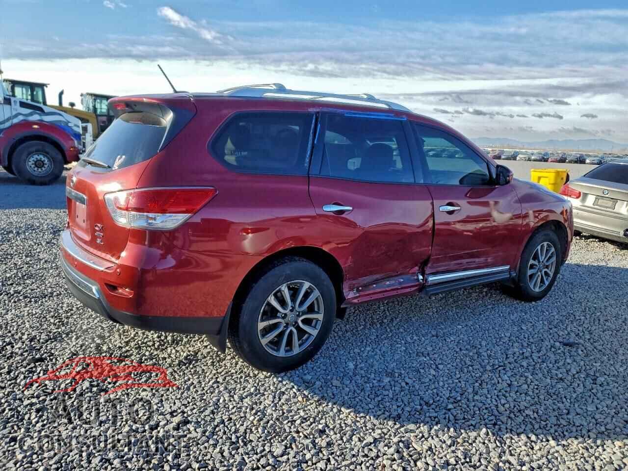 NISSAN PATHFINDER 2013 - 5N1AR2MMXDC641529