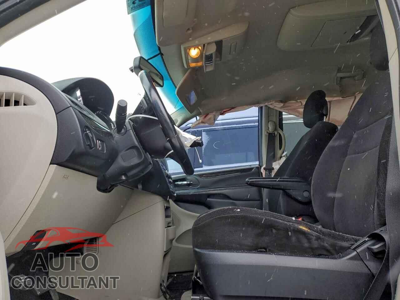 DODGE CARAVAN 2013 - 2C4RDGBG9DR701940